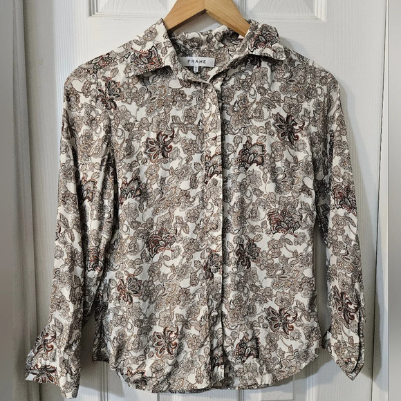 FRAME '70s Ruffle Silk Top in Off White Multi - Picture 1 of 9